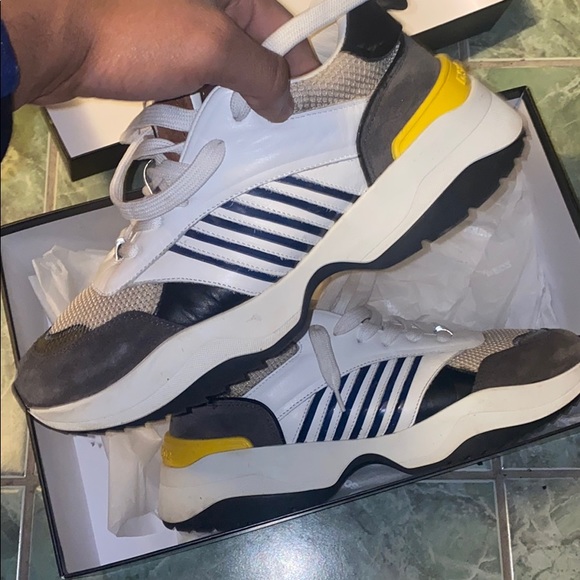 D Squared 2 - Picture 3 of 5